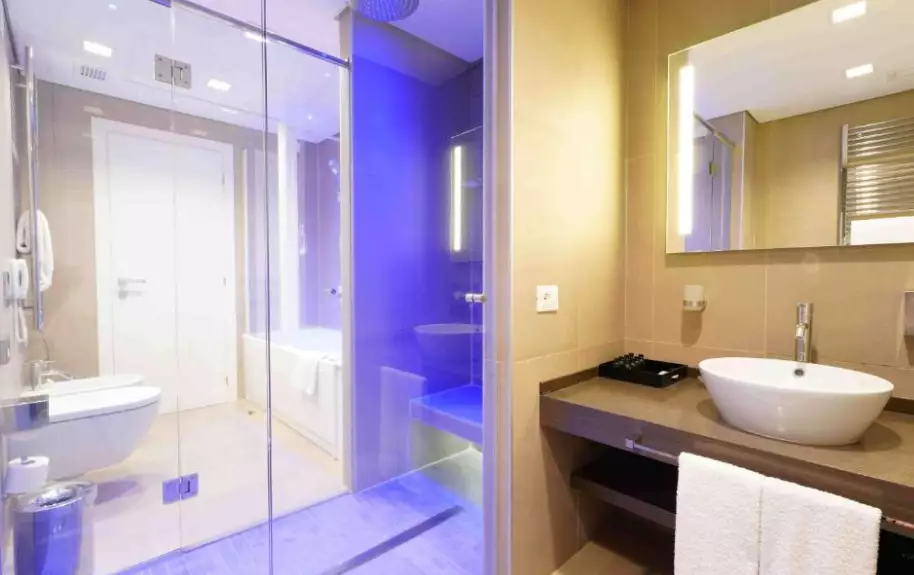 هتل دابل تری بای هیلتون سیتی سنتر ایروان